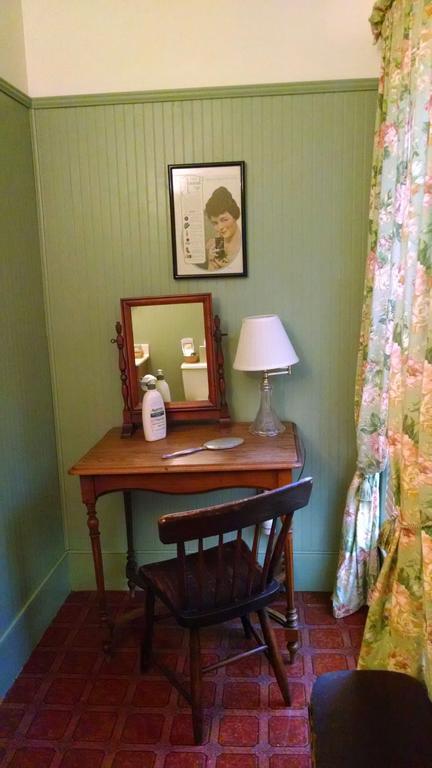 Thomas Shepherd Inn Shepherdstown Camera foto