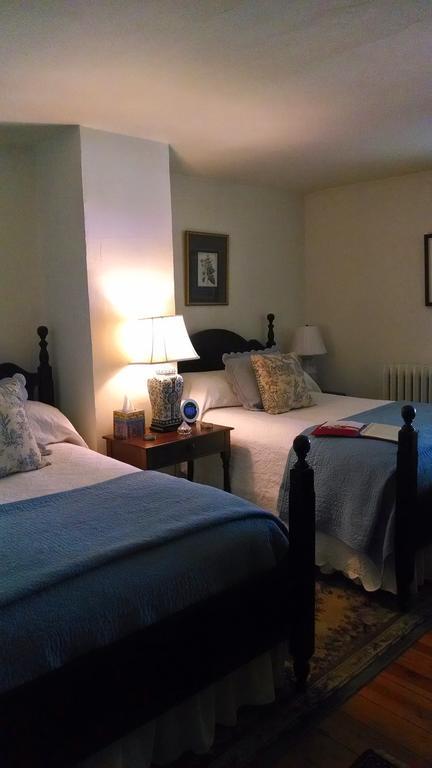 Thomas Shepherd Inn Shepherdstown Camera foto